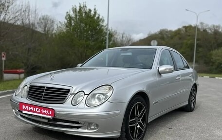Mercedes-Benz E-Класс, 2002 год, 1 100 000 рублей, 8 фотография