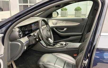 Mercedes-Benz E-Класс, 2016 год, 3 150 000 рублей, 9 фотография