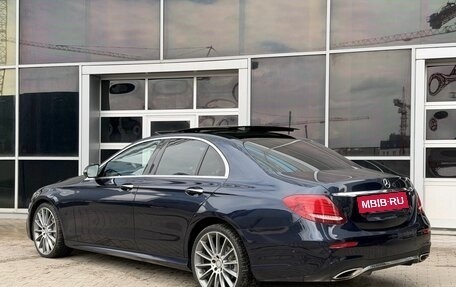 Mercedes-Benz E-Класс, 2016 год, 3 150 000 рублей, 2 фотография