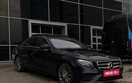 Mercedes-Benz E-Класс, 2016 год, 3 150 000 рублей, 12 фотография