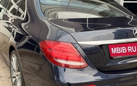 Mercedes-Benz E-Класс, 2016 год, 3 150 000 рублей, 5 фотография