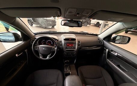 KIA Sorento II рестайлинг, 2019 год, 2 400 000 рублей, 18 фотография