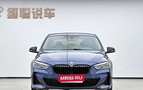 BMW 1 серия, 2021 год, 1 465 000 рублей, 2 фотография