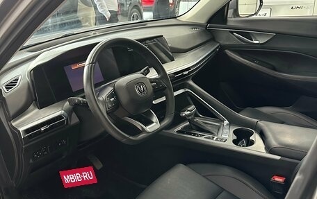 Changan CS35 Plus, 2023 год, 1 874 000 рублей, 12 фотография