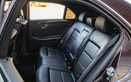 Mercedes-Benz E-Класс, 2013 год, 1 595 000 рублей, 17 фотография