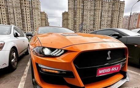 Ford Mustang VI рестайлинг, 2018 год, 2 800 000 рублей, 1 фотография