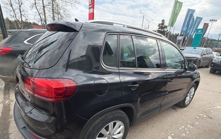 Volkswagen Tiguan I, 2015 год, 1 299 000 рублей, 3 фотография