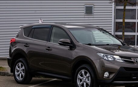Toyota RAV4, 2015 год, 1 565 000 рублей, 7 фотография