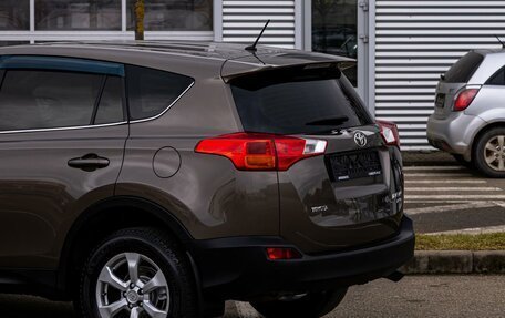 Toyota RAV4, 2015 год, 1 565 000 рублей, 10 фотография