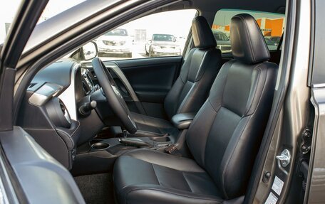 Toyota RAV4, 2015 год, 1 565 000 рублей, 11 фотография
