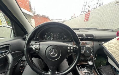 Mercedes-Benz C-Класс, 2004 год, 610 000 рублей, 6 фотография