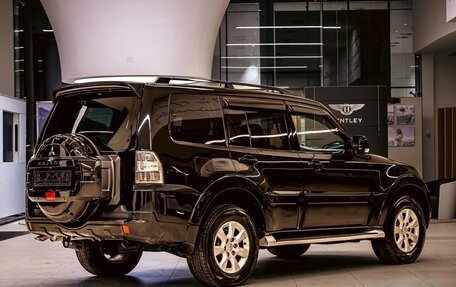 Mitsubishi Pajero IV, 2013 год, 1 795 000 рублей, 6 фотография