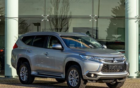 Mitsubishi Pajero Sport III рестайлинг, 2019 год, 2 735 000 рублей, 3 фотография