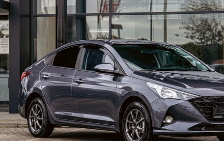 Hyundai Solaris II рестайлинг, 2021 год, 1 525 000 рублей, 7 фотография