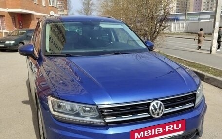 Volkswagen Tiguan II, 2018 год, 2 540 000 рублей, 7 фотография