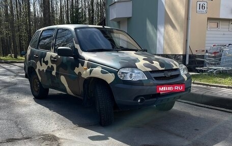Chevrolet Niva I рестайлинг, 2009 год, 650 000 рублей, 3 фотография