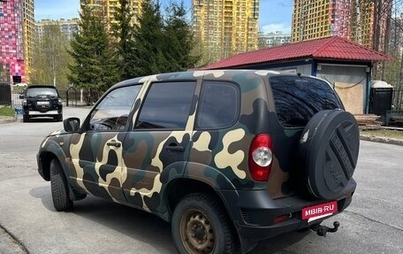 Chevrolet Niva I рестайлинг, 2009 год, 650 000 рублей, 8 фотография