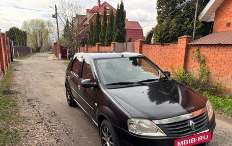 Renault Logan I, 2010 год, 300 000 рублей, 2 фотография