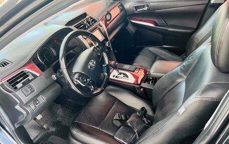 Toyota Camry, 2012 год, 1 650 рублей, 13 фотография