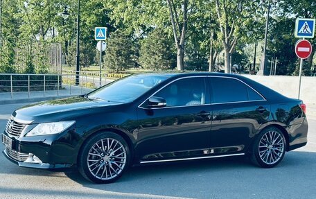 Toyota Camry, 2012 год, 1 650 рублей, 18 фотография
