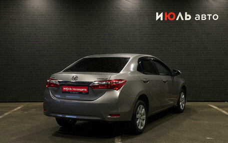 Toyota Corolla, 2013 год, 1 349 000 рублей, 5 фотография