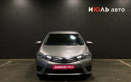 Toyota Corolla, 2013 год, 1 349 000 рублей, 2 фотография