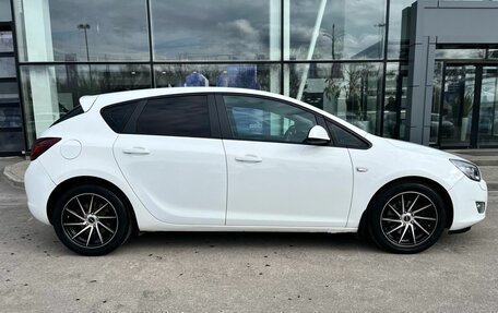 Opel Astra J, 2010 год, 525 000 рублей, 6 фотография