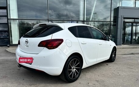 Opel Astra J, 2010 год, 525 000 рублей, 2 фотография