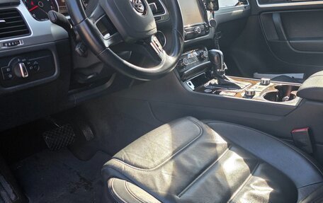 Volkswagen Touareg III, 2014 год, 3 300 000 рублей, 6 фотография