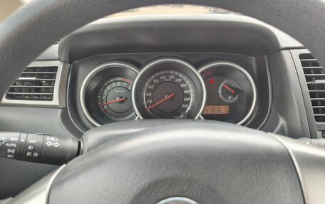 Nissan Tiida, 2011 год, 770 000 рублей, 21 фотография