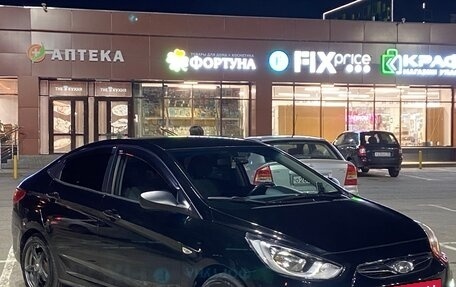 Hyundai Solaris II рестайлинг, 2011 год, 945 000 рублей, 2 фотография
