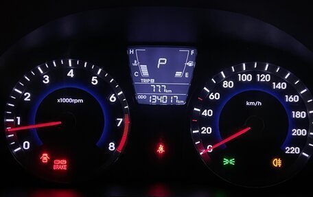 Hyundai Solaris II рестайлинг, 2011 год, 945 000 рублей, 12 фотография