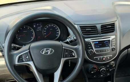 Hyundai Solaris II рестайлинг, 2014 год, 919 000 рублей, 19 фотография