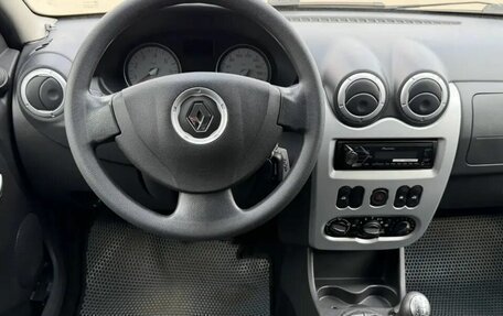Renault Logan I, 2012 год, 561 000 рублей, 11 фотография