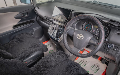 Toyota Wish II, 2011 год, 1 409 000 рублей, 7 фотография