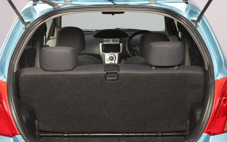 Toyota Vitz, 2005 год, 579 000 рублей, 18 фотография