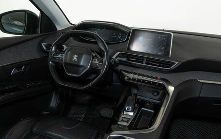 Peugeot 5008 II, 2018 год, 1 711 000 рублей, 13 фотография