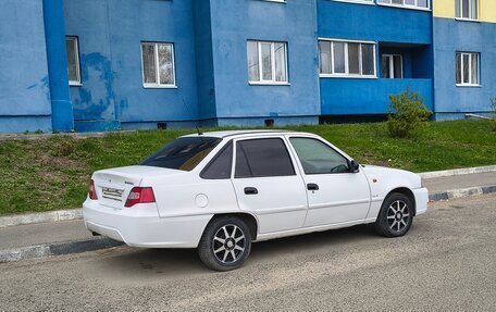 Daewoo Nexia I рестайлинг, 2012 год, 270 000 рублей, 10 фотография