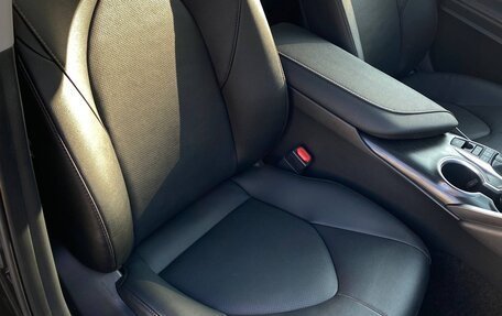 Toyota Camry, 2023 год, 3 760 000 рублей, 38 фотография