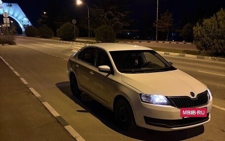 Skoda Rapid I, 2019 год, 800 000 рублей, 2 фотография