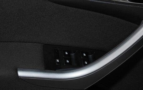 Opel Astra J, 2013 год, 722 000 рублей, 17 фотография
