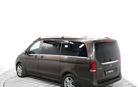 Mercedes-Benz V-Класс, 2017 год, 4 549 000 рублей, 7 фотография