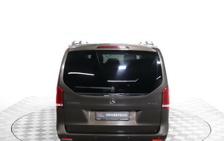 Mercedes-Benz V-Класс, 2017 год, 4 549 000 рублей, 6 фотография