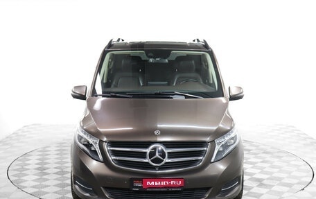 Mercedes-Benz V-Класс, 2017 год, 4 549 000 рублей, 2 фотография