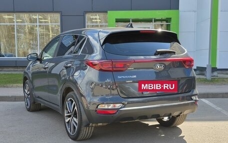 KIA Sportage IV рестайлинг, 2018 год, 2 199 000 рублей, 7 фотография