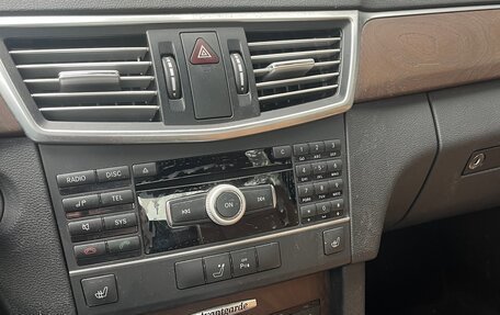 Mercedes-Benz E-Класс, 2011 год, 1 480 000 рублей, 8 фотография