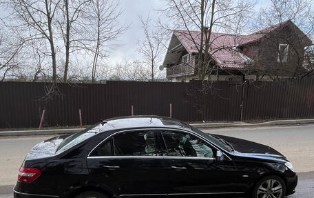 Mercedes-Benz E-Класс, 2011 год, 1 480 000 рублей, 4 фотография