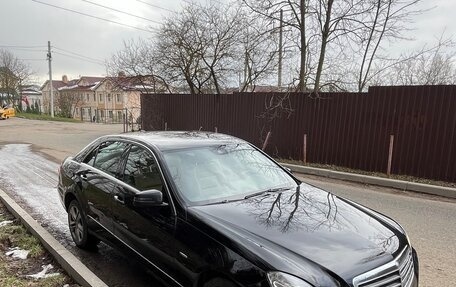 Mercedes-Benz E-Класс, 2011 год, 1 480 000 рублей, 2 фотография
