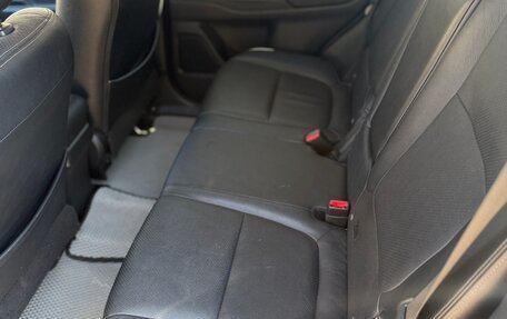 Mitsubishi Outlander III рестайлинг 3, 2014 год, 1 549 000 рублей, 8 фотография