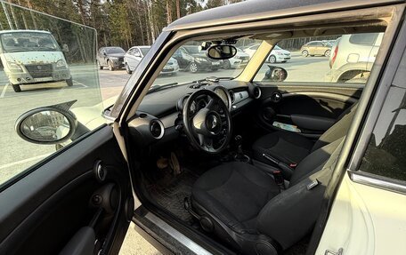 MINI Hatch, 2011 год, 900 000 рублей, 8 фотография